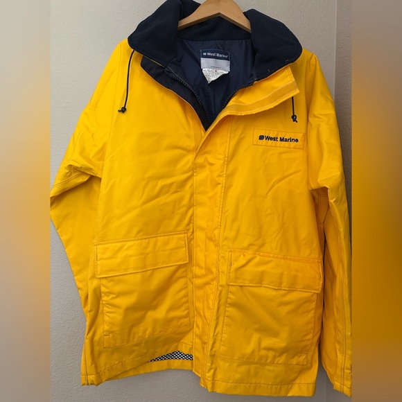 West Marine Boating / Fishing Yellow Hooded Waterproof Men's Jacket M, - Picture 1 of 11